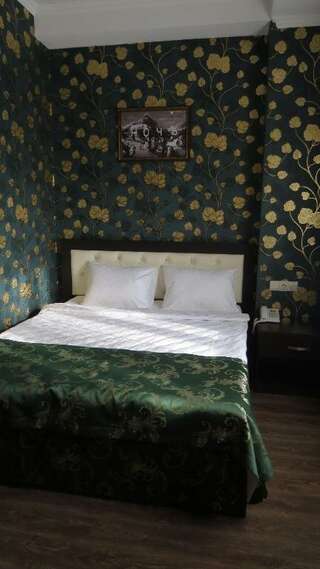Гостиница Verona Hotel Ессентуки Номер комфорт с 1 двуспальной кроватью-7