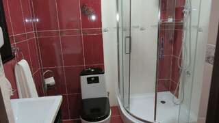 Гостиница Verona Hotel Ессентуки Номер полулюкс с 1 двуспальной кроватью-6