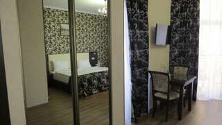 Гостиница Verona Hotel Ессентуки Номер делюкс премиум с 1 двуспальной кроватью-2